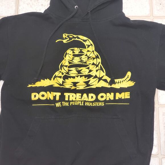 We The People Don't Tread on Me Hoodie Sz M USA Patriotic - Picture 2 of 10